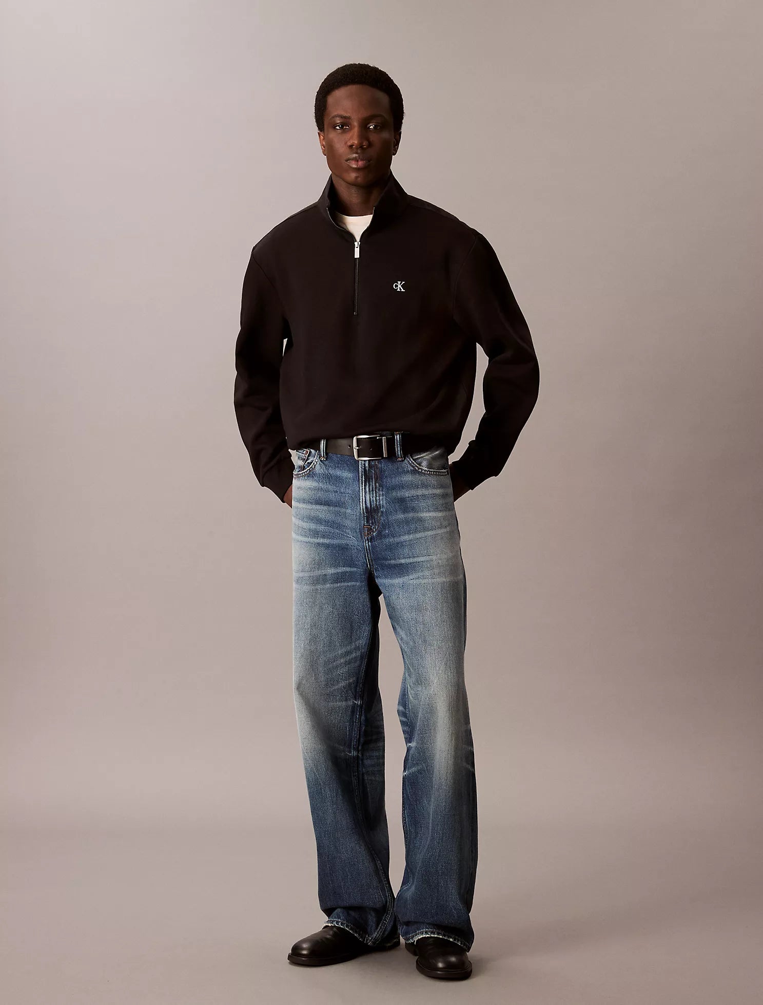 Sudadera polar con cremallera de un cuarto y logotipo de archivo