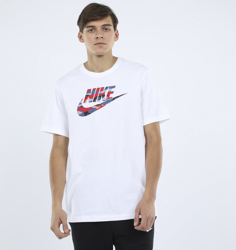  Nike Men T-shirt