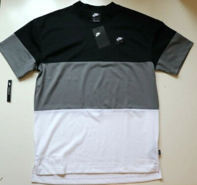 Nike Men T-shirt 