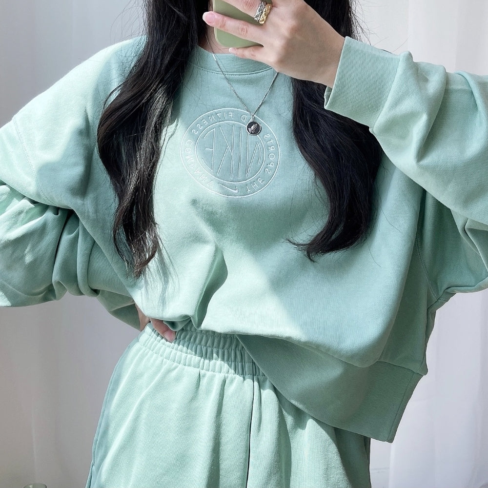 Nike crewneck Women